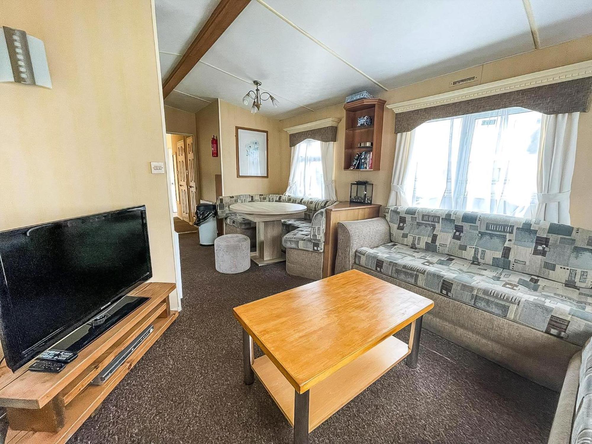 Superb Caravan By The Seaside In Kessingland, Suffolk Ref 90040Sg Benacre Exterior photo